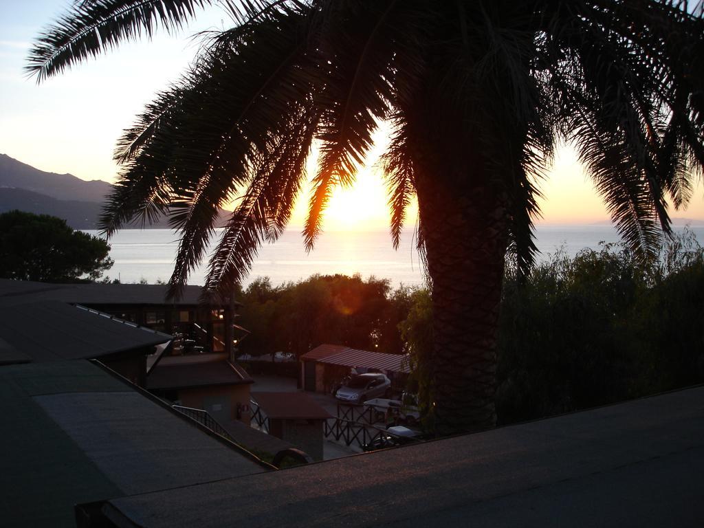 Camping Village Scaglieri Portoferraio Exteriör bild