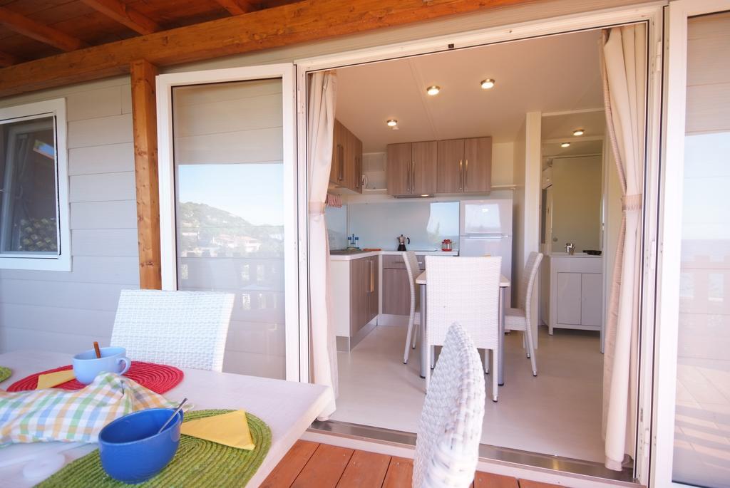 Camping Village Scaglieri Portoferraio Exteriör bild