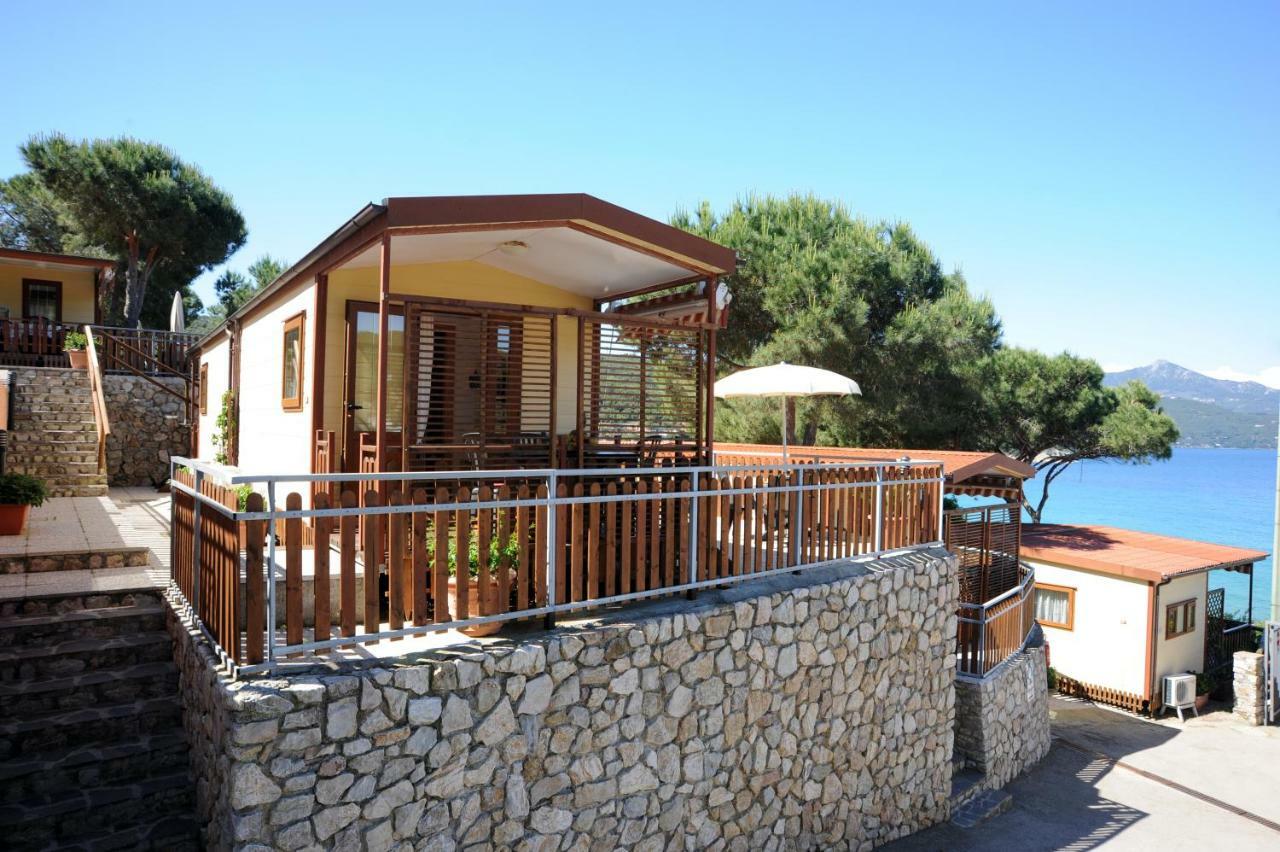 Camping Village Scaglieri Portoferraio Exteriör bild
