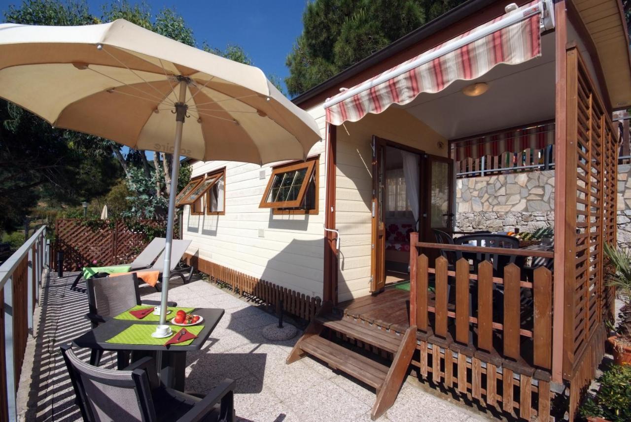 Camping Village Scaglieri Portoferraio Exteriör bild